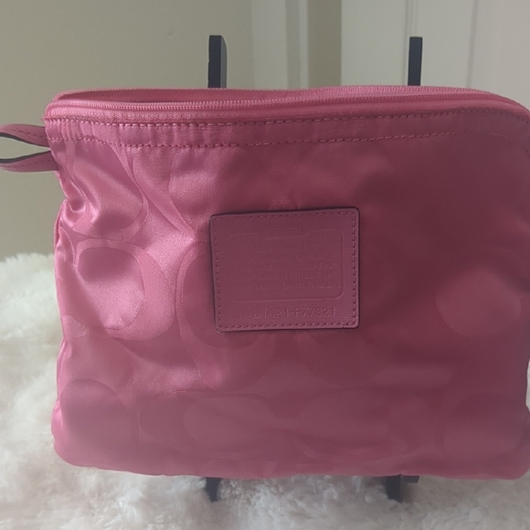 Coach Pink Travel Tote Bag with Monogram Pattern - Picture 9 of 16